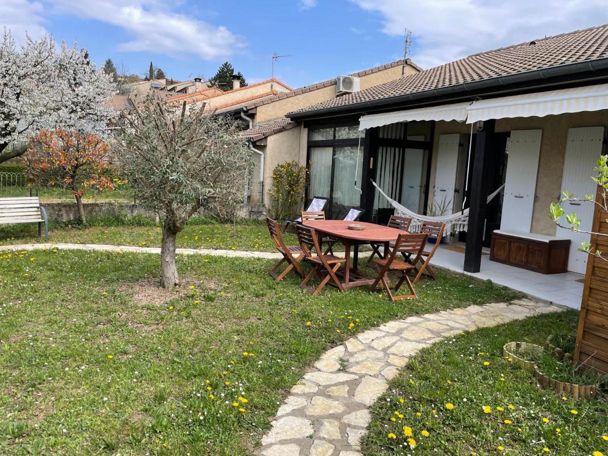 Maison Avec Jardin クレ エクステリア 写真